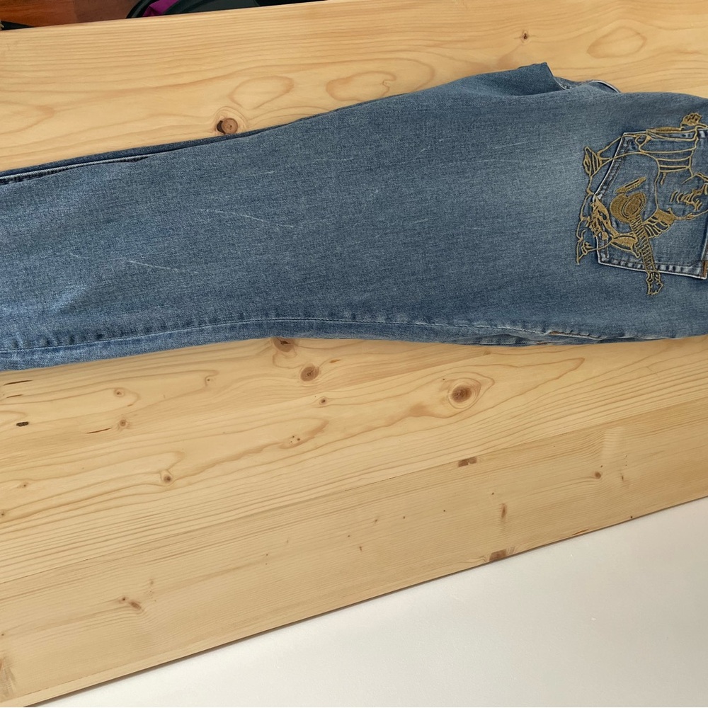 True Religion Women's Skinny Jeans in Medium Blue Wash - Picture 7 of 7